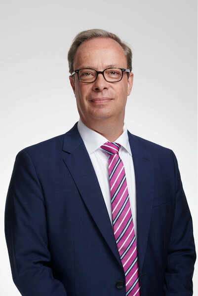 Sven Sievi, Rechtsanwalt bei fischer & sievi.